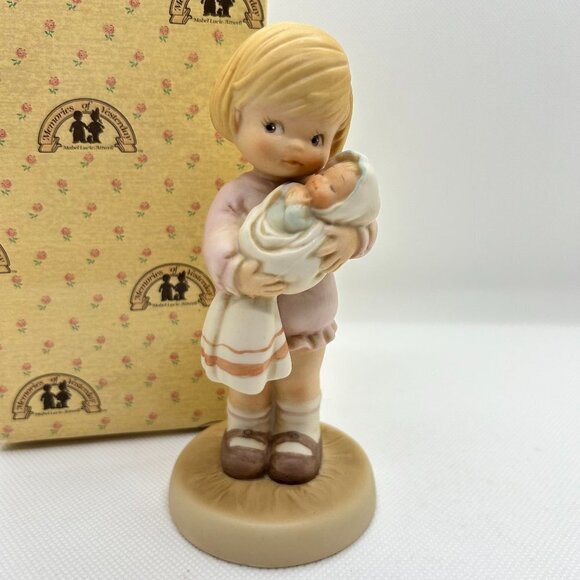 Memories of Yesterday "Can I Keep her mommy" figurine - Picture 1 of 3